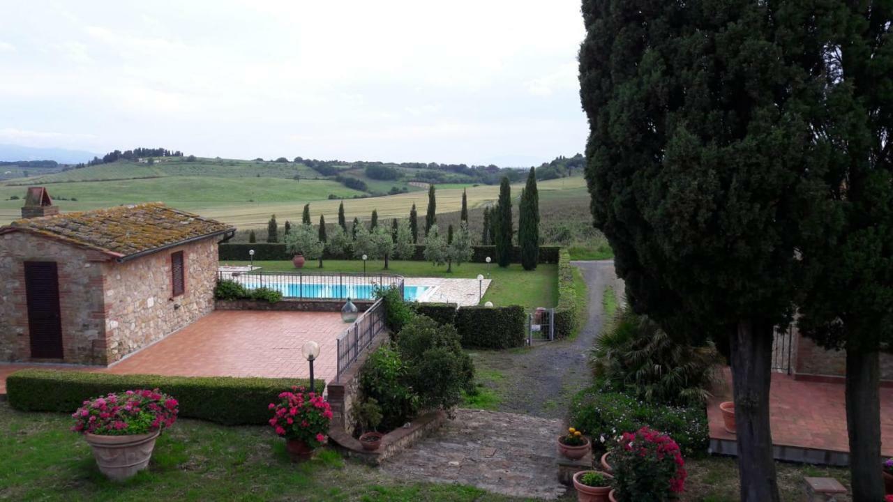 Agriturismo Il Poggio Казале-Мариттимо Экстерьер фото